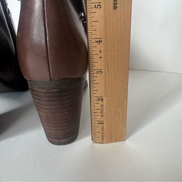 Clarks Artisan Palma Rena Side Zip Brown Western Heeled Ankle Boot Bootie SZ 8.5 - Picture 11 of 12